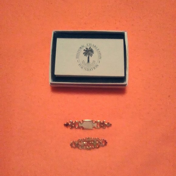 Brass Pins/Brooches/2 - Picture 2 of 2